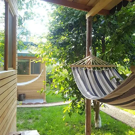 Relax Eaza - Casa Cu Hamac Деревянный коттедж Констанца